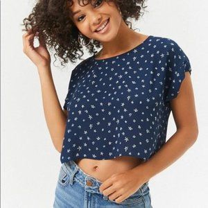 Forever 21 | NWOT Star Crop Top